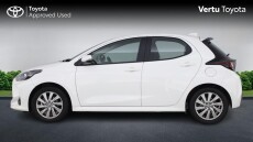 Toyota Yaris 1.5 Hybrid Icon 5dr CVT Hybrid Hatchback